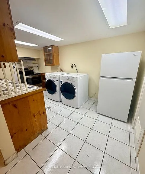 180 Cottingham St #BASEMENT — Photo 3