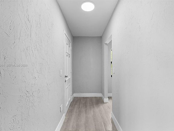 3rd image of 1227 NW 27th St