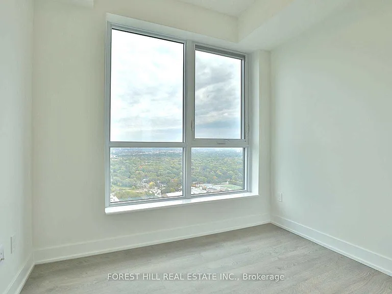 7 Mabelle Ave #3904 — Photo 26