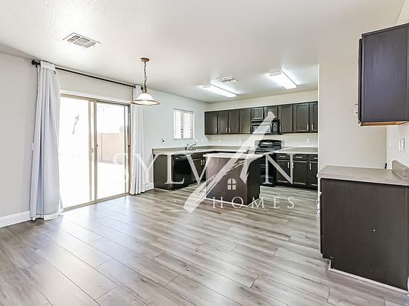 5th image of 30449 N Spur Way