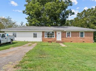 117 Walnut St, Central, SC 29630