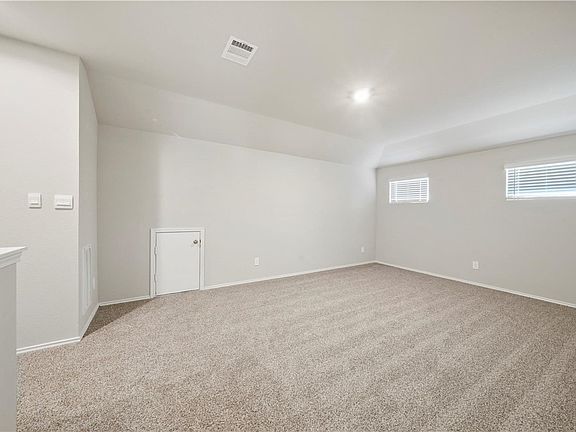 5th image of 40560 Birch Shadow Ct