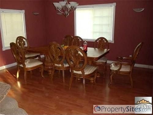 5th image of 8223 Murietta Ave