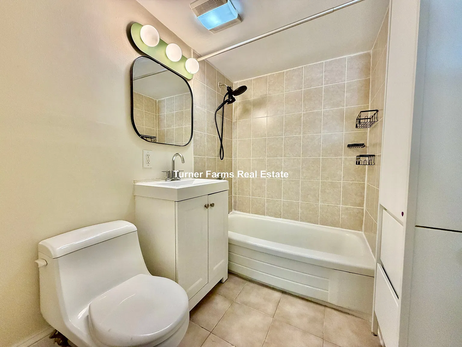 2 bed, $2,500 — Photo 3