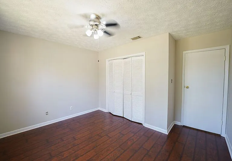 11 Brandy Ln — Photo 23