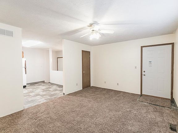 3rd image of 150 S 44th St #2