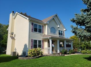 1574 Westbury Cir, North Aurora, IL 60542