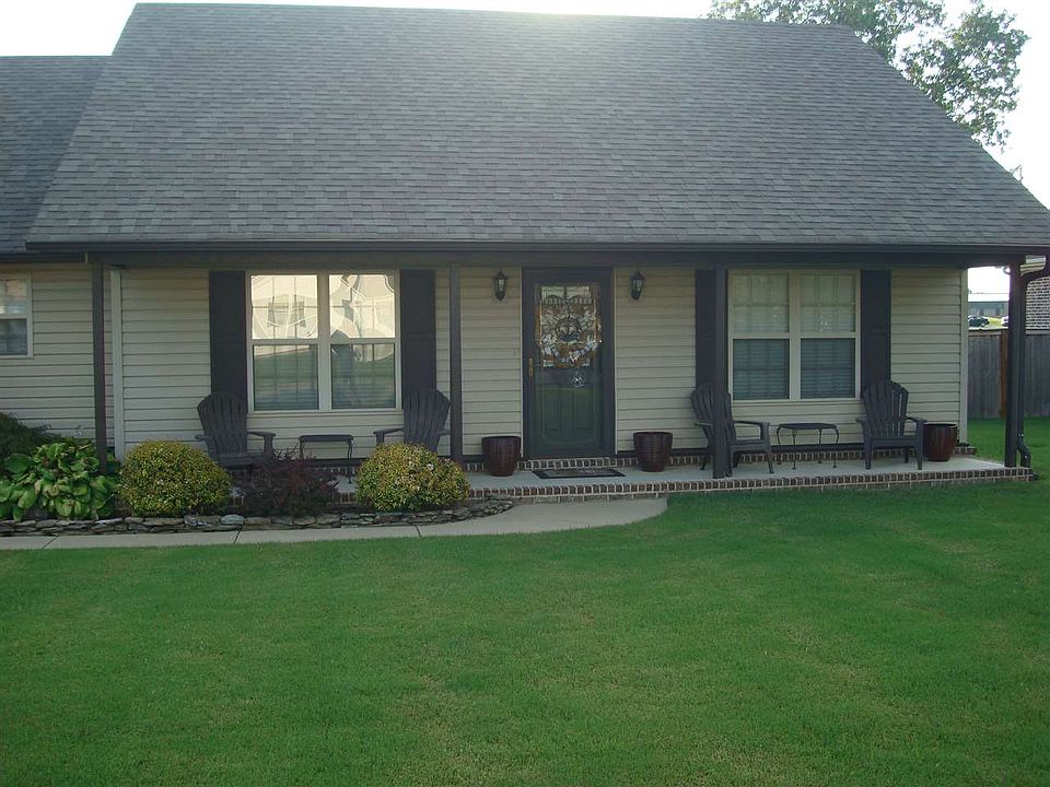 1st image of 113 Janis Dr