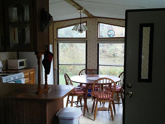 5th image of 1767 Parker Schoolhouse Rd