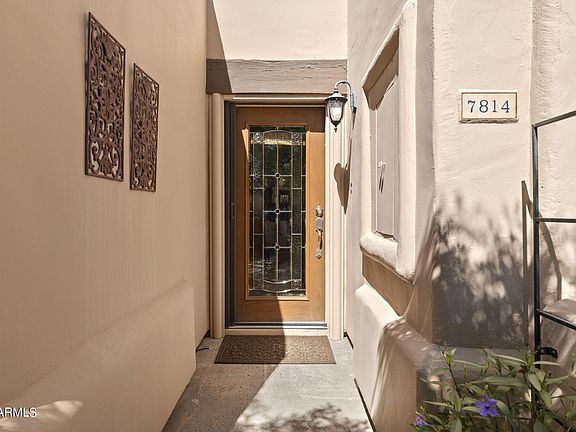 4th image of 7814 E MONTEBELLO Avenue