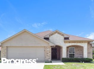 638 Jordan Ln, Waxahachie, TX 75165