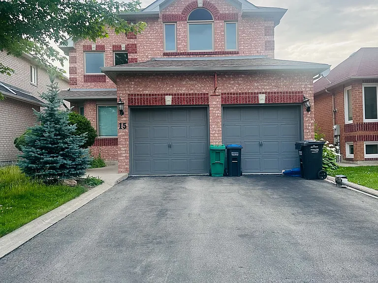 15 Beaverhall Rd — Photo 1