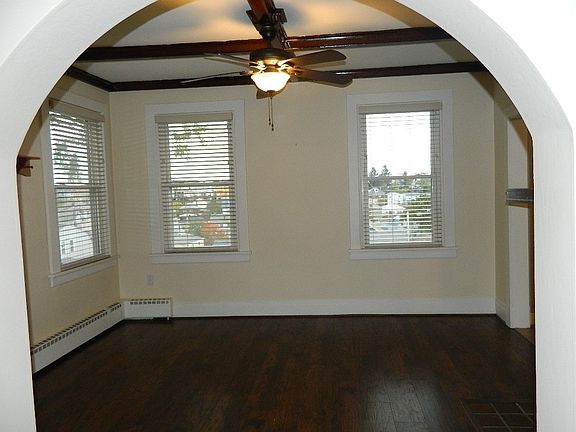 3rd image of 34 Amherst Ave