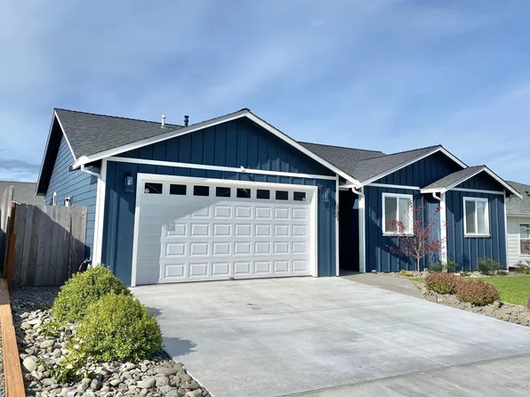 131 Ridge View Ct, Fortuna, CA 95540