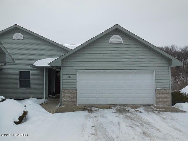 1st image of 134 W Divina Dr #134
