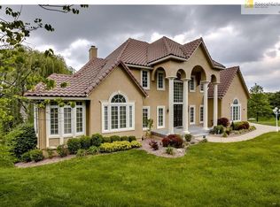 3712 W 154th St, Overland Park, KS 66224