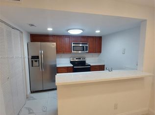 6835 SW 45th Ln, Miami, FL 33155