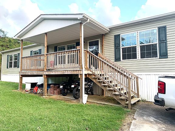 5th image of 218 Saint Helens Way