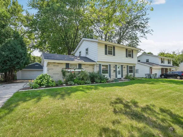 8821 West Dallas STREET, Milwaukee, WI 53224