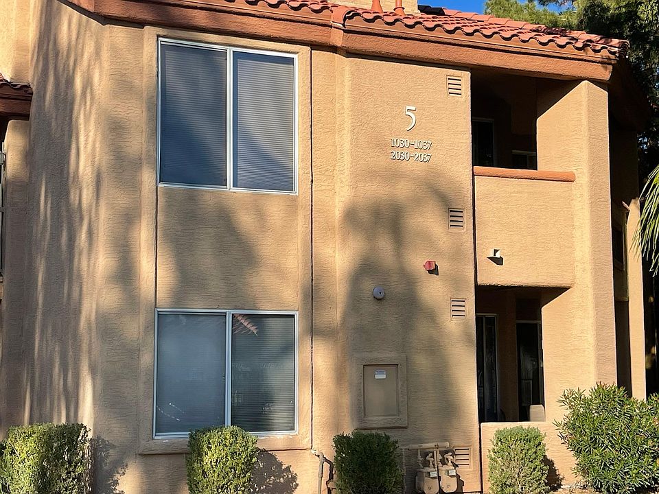 1st image of 2929 W Yorkshire Dr Unit 2037