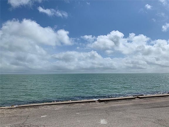 2nd image of 3402 Ocean Dr APT 40