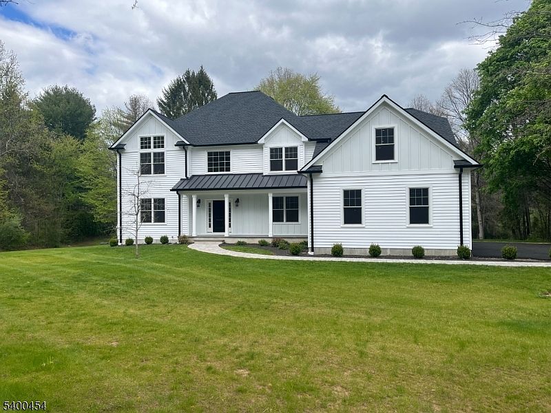 1st image of 20 Furnace Rd