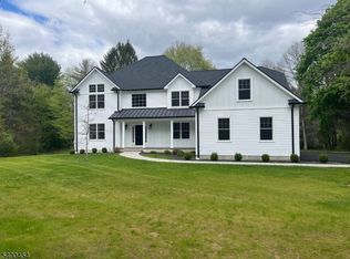 20 Furnace Rd, Chester, NJ 07930