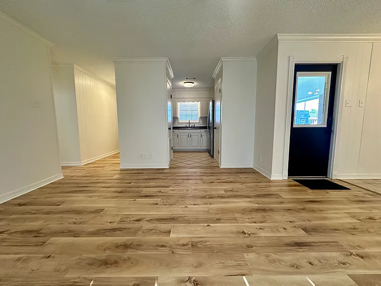 301 Laura Wilkes Rd — Photo 9