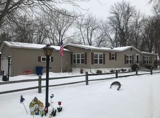 126 Dutch Hollow, Menasha, WI 54952
