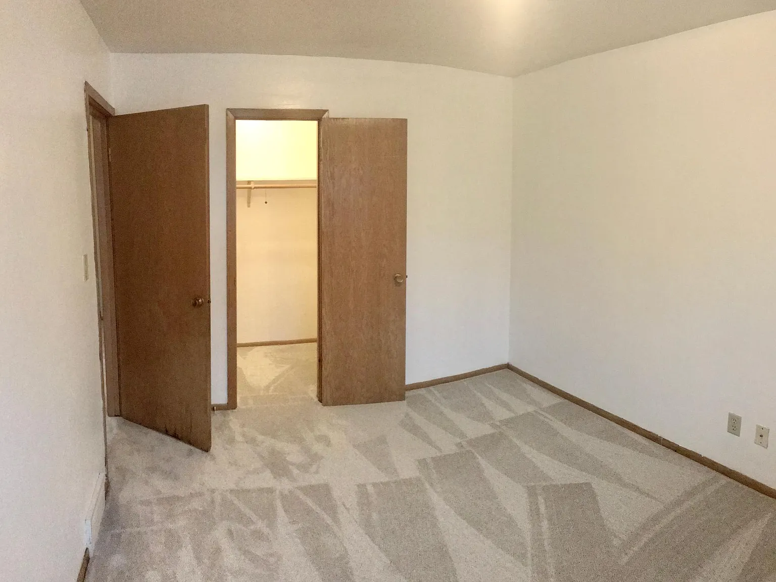 8756 W Lapham St — Photo 4