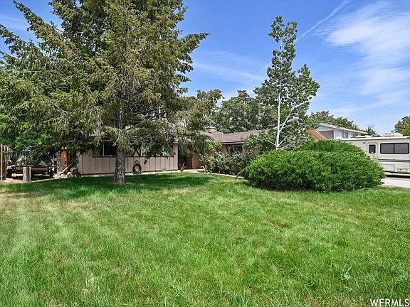 5th image of 1649 W Conifer Way
