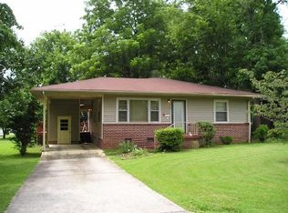 916 S Houston St, Scottsboro, AL 35768