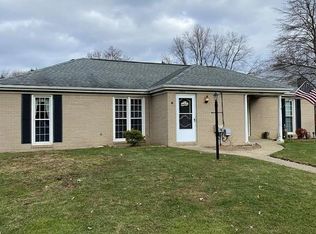 2923 Arboretum Cir NW, Canton, OH 44718