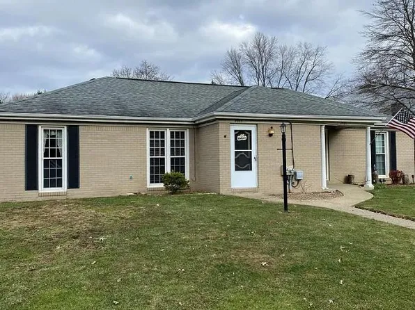 2923 Arboretum Cir NW, Canton, OH 44718