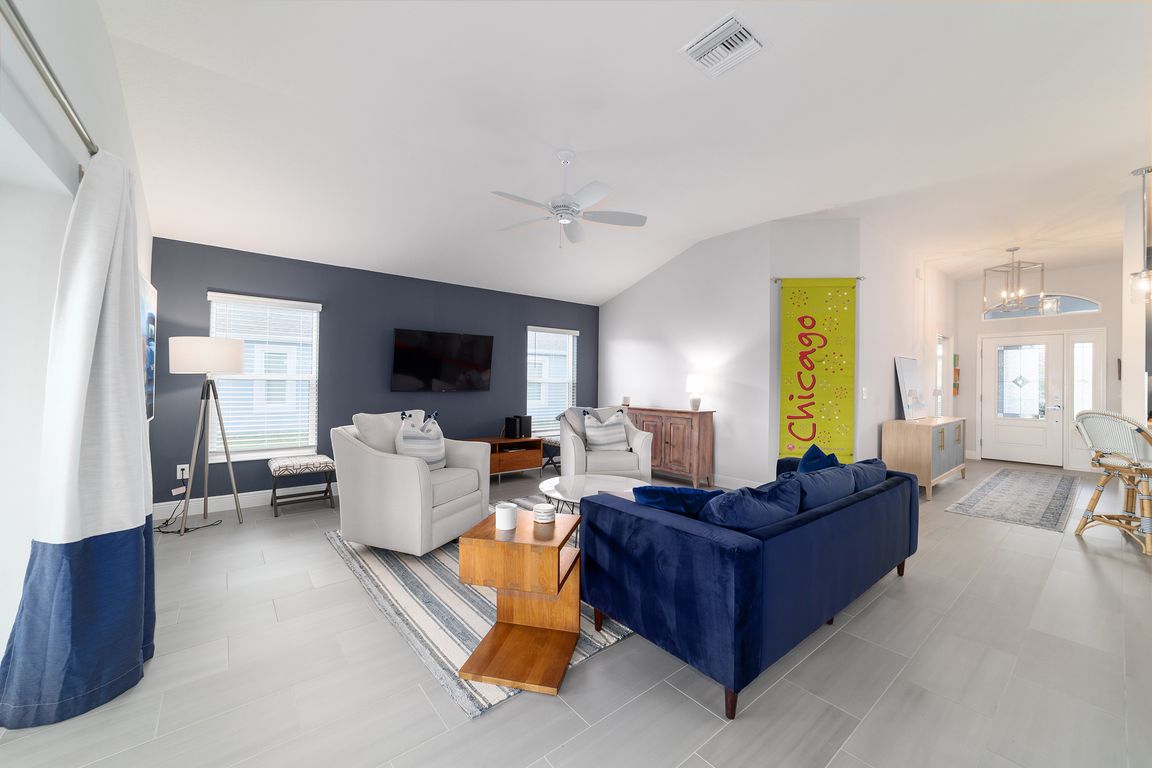 next background image