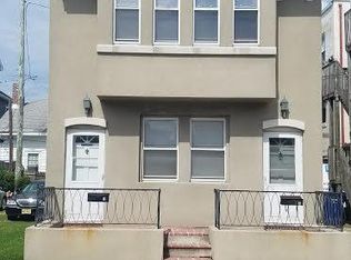 1 N Washington Ave #2, Ventnor City, NJ 08406