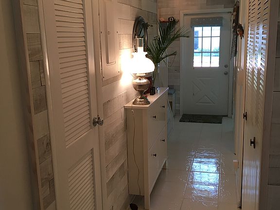 5th image of 1515 Bayshore Blvd APT 19