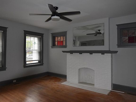 4th image of 2327 Maplewood Ave #2327MAPLE