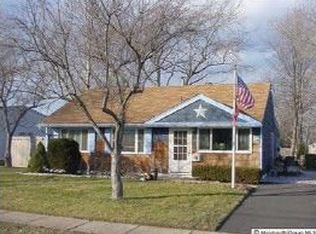 13 Roland Pl, Hazlet, NJ 07730