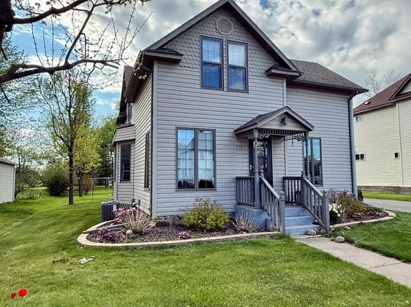 211 South 4TH STREET, Abbotsford, WI 54405