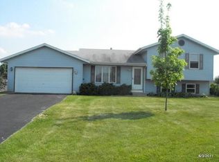 304 Aspen Ct, Delavan, WI 53115