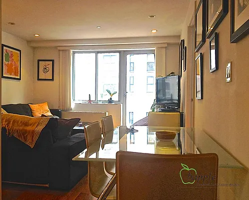 Rented by Bapple | media 27