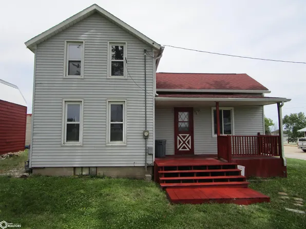 112 13th St, Ackley, IA 50601