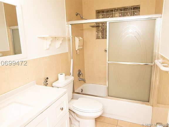 4th image of 2507 Jamaica Dr