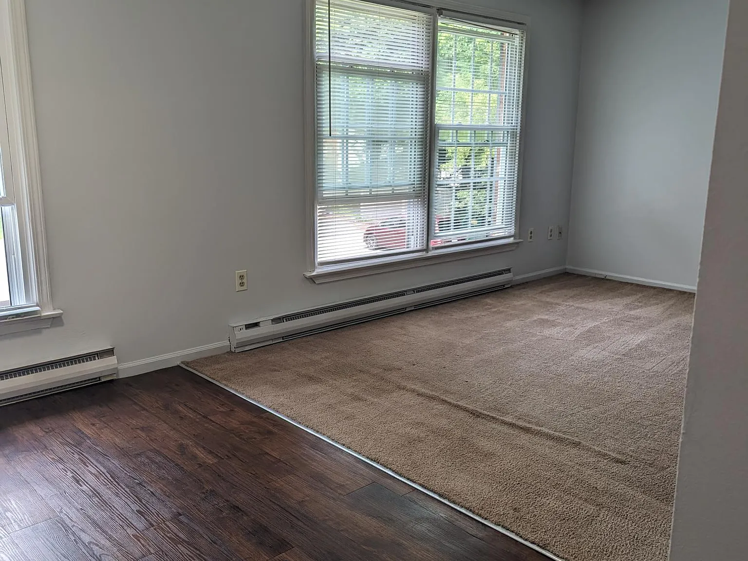 2 bed, 1250 sqft, $1,195 — Photo 4