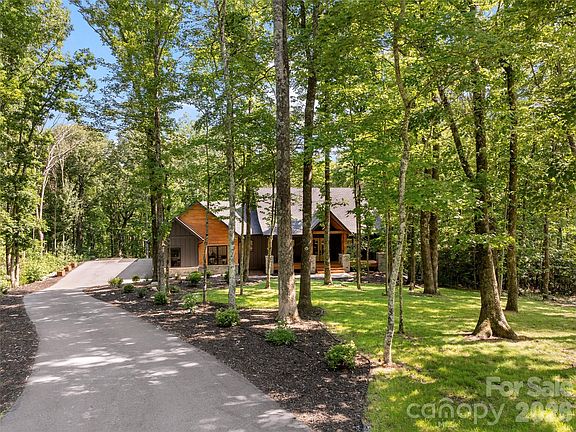 2nd image of 80 Maple Grove Ct