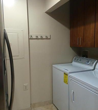 5th image of 10024 Vanderbilt Cir APT 2