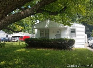 2832 S Woodward St, Springfield, IL 62703