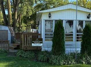 1220 Dearborn Ave #74, South Beloit, IL 61080