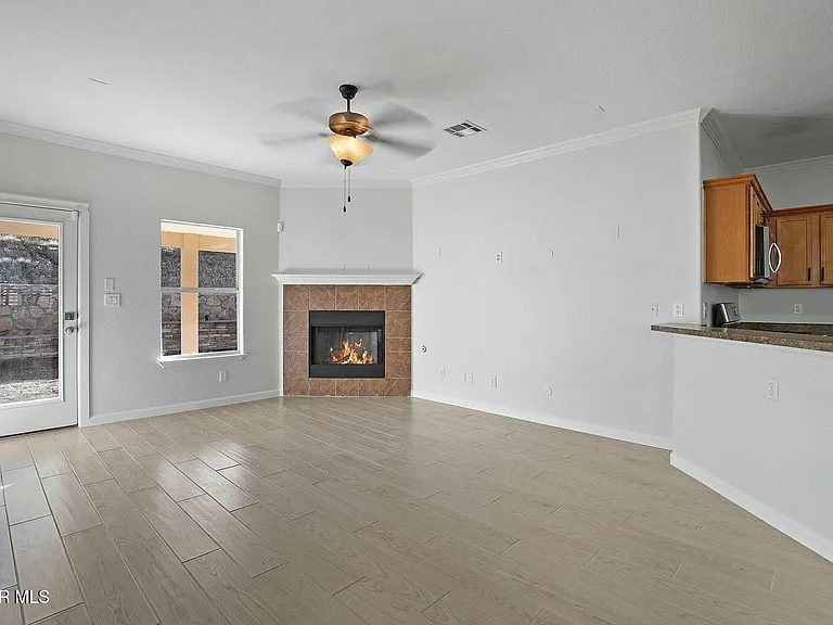 1451 Senda Del Sol Ln — Photo 9